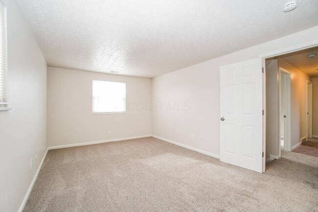 Building Photo - 5324 Parkline Dr