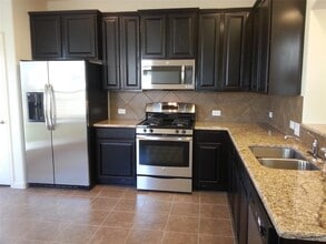 Building Photo - 2504 McDonald Way