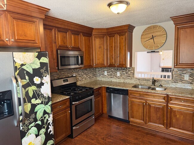 Building Photo - 775 Hecate Dr