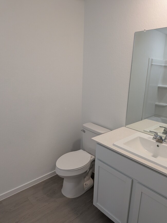 Building Photo - 1718 Charlie Cv