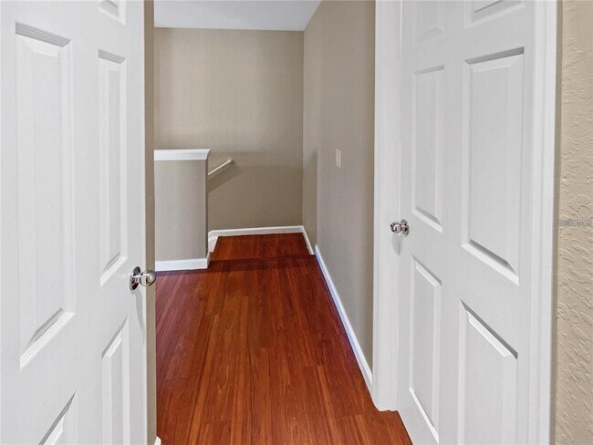 Building Photo - 4970 SW 45th St