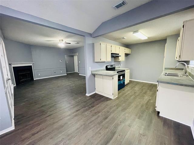 Building Photo - 5501 White Dove Dr