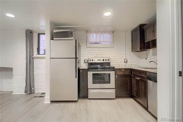 Building Photo - 1307 Franklin St