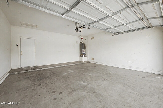 Building Photo - 15109 W Desert Mirage Dr