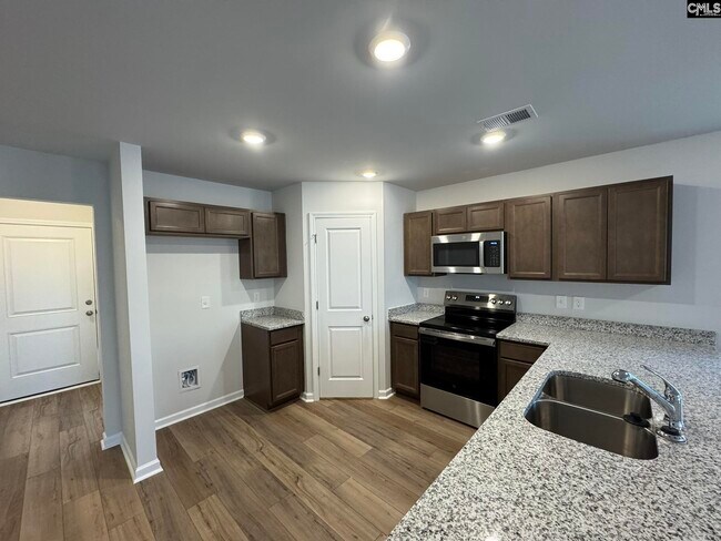 Building Photo - 289 Brando Wy