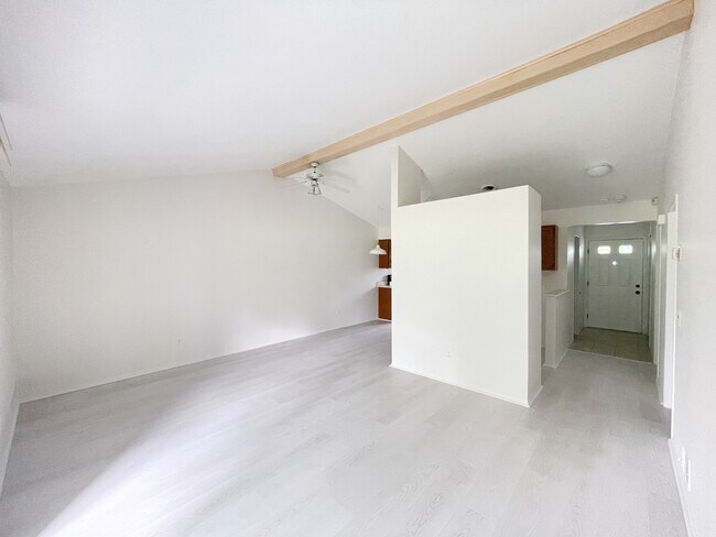 Building Photo - 29711 Pendleton Club Dr