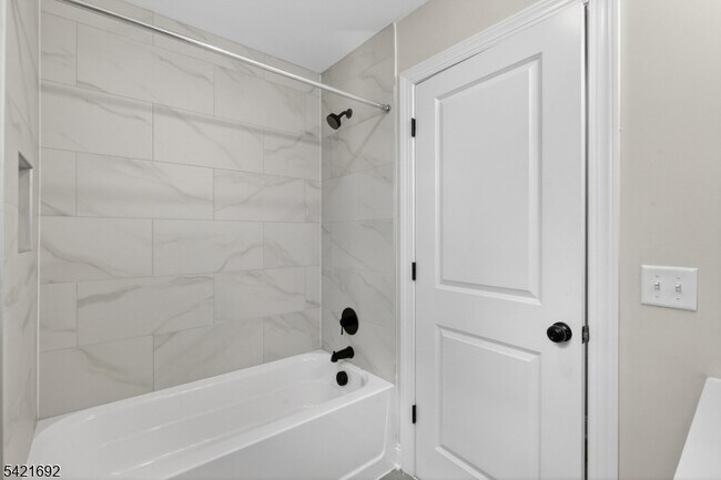 Building Photo - 455 Fulton St