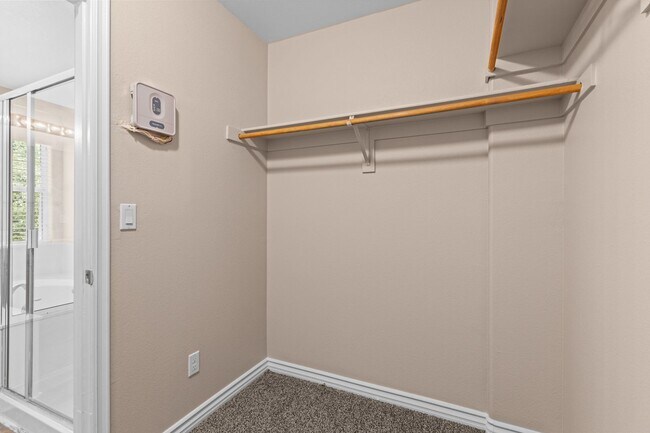 Building Photo - NW!! GATED!! Playground!!!Low maintenance ...