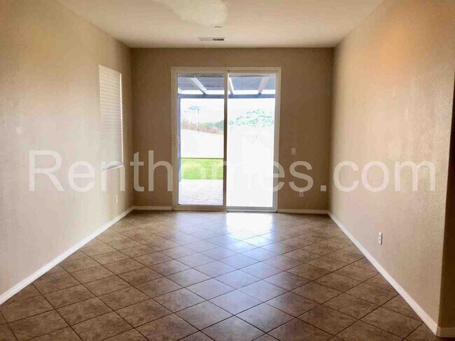 Building Photo - 5539 Alexandrine Ct