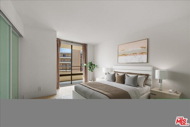 Building Photo - 4316 Marina City Dr