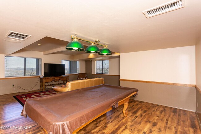 Building Photo - 1109 Northwood Loop