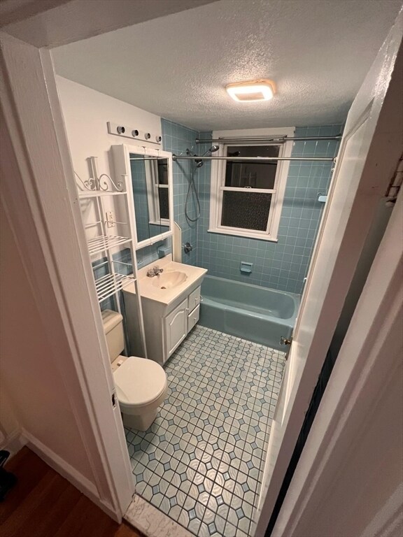 Building Photo - 125 Pleasant St