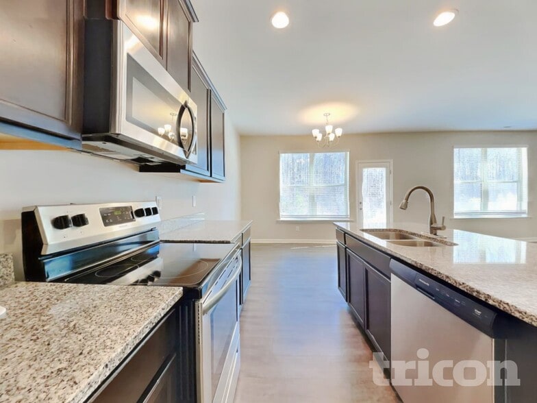 Building Photo - 169 Pamlico Dr