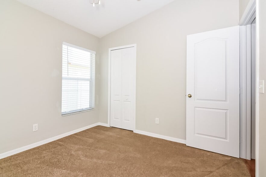 Building Photo - 8065 Canterbury Lake Blvd