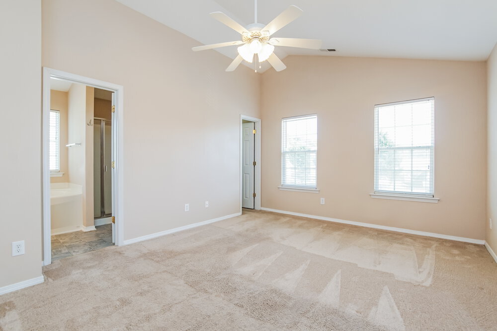 Building Photo - 1017 Dewberry Ct