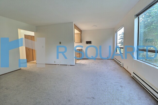 Building Photo - 3000 SW Avalon Way