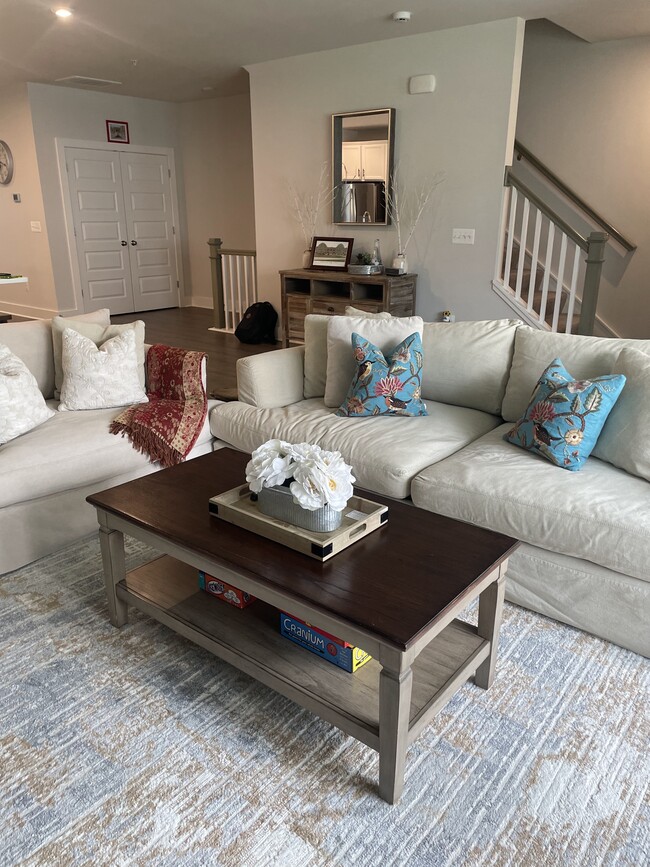 Primary Photo - 526 Greybull Walk