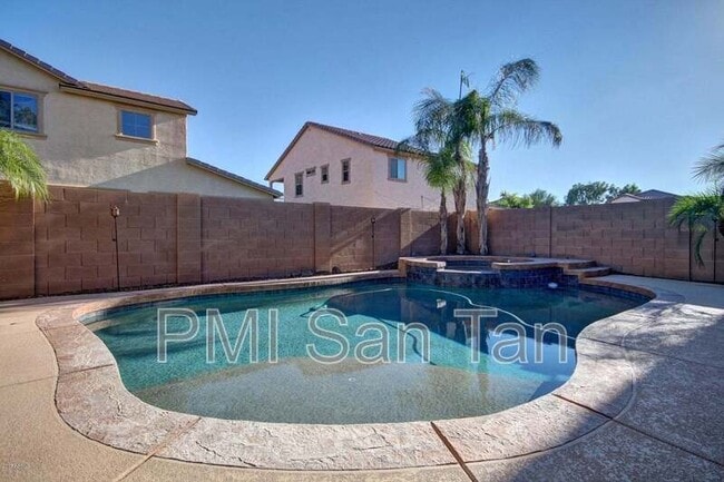 Building Photo - 21319 E Alyssa Rd