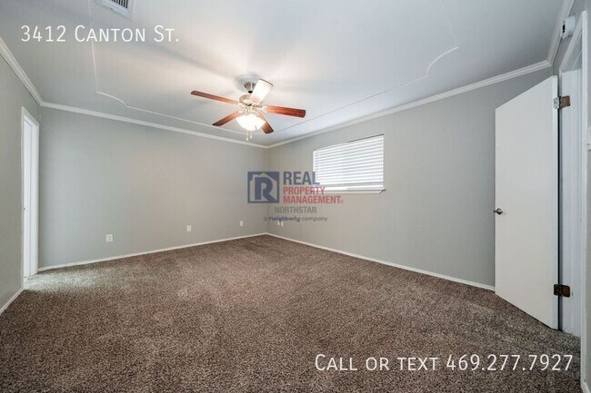 Building Photo - 3412 Canton St
