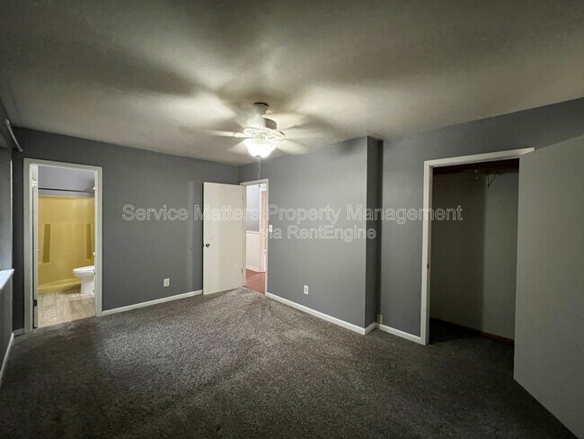 Building Photo - 5432 Homestead Dr