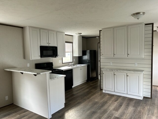 Building Photo - 606 Winding Dr