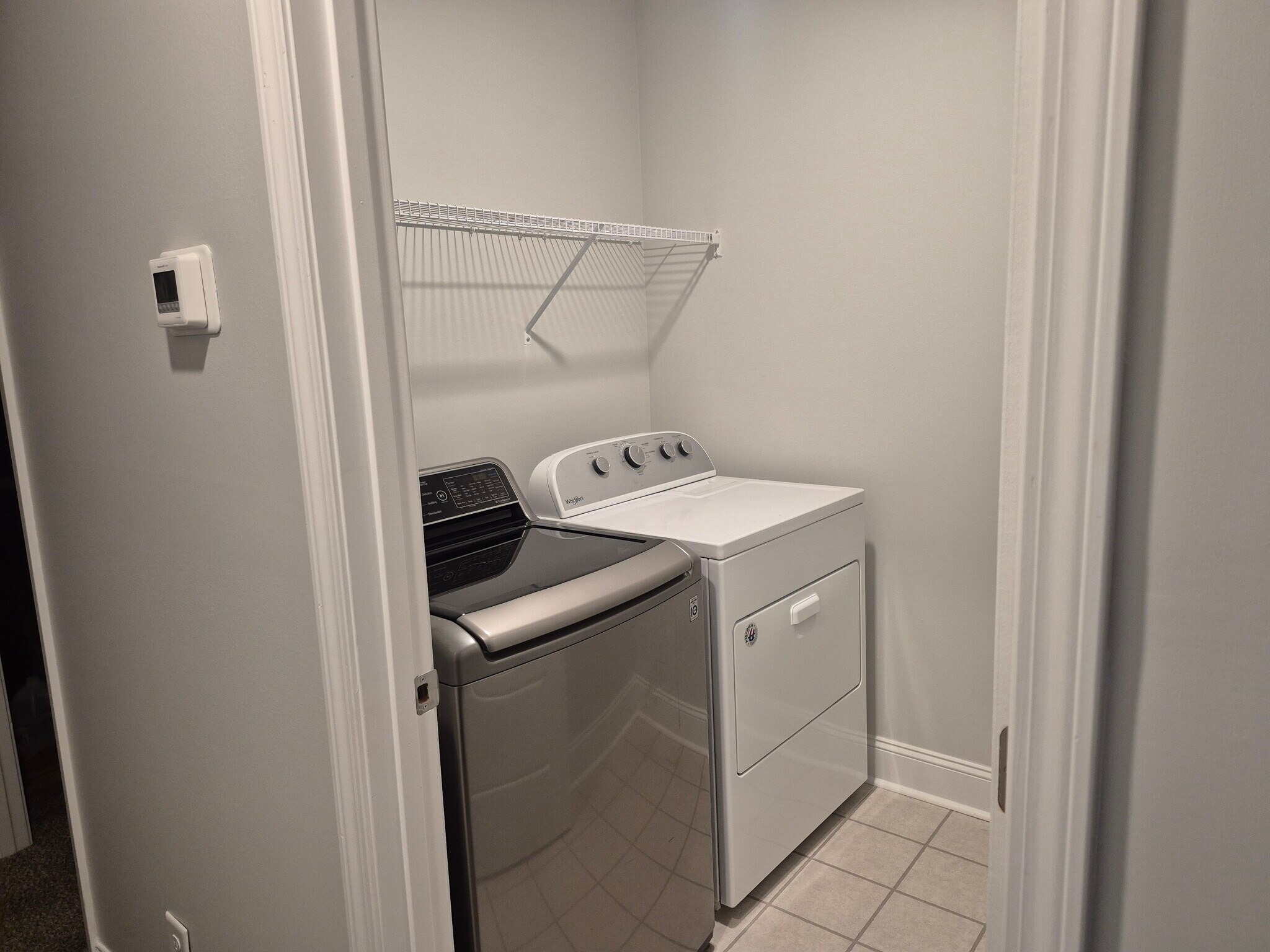 Upstairs Laundry - 207 King Rd