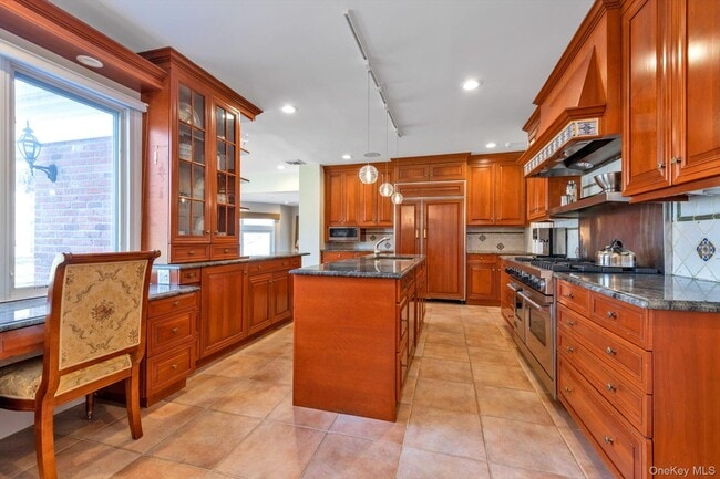 Building Photo - 3 Barkers Point Rd