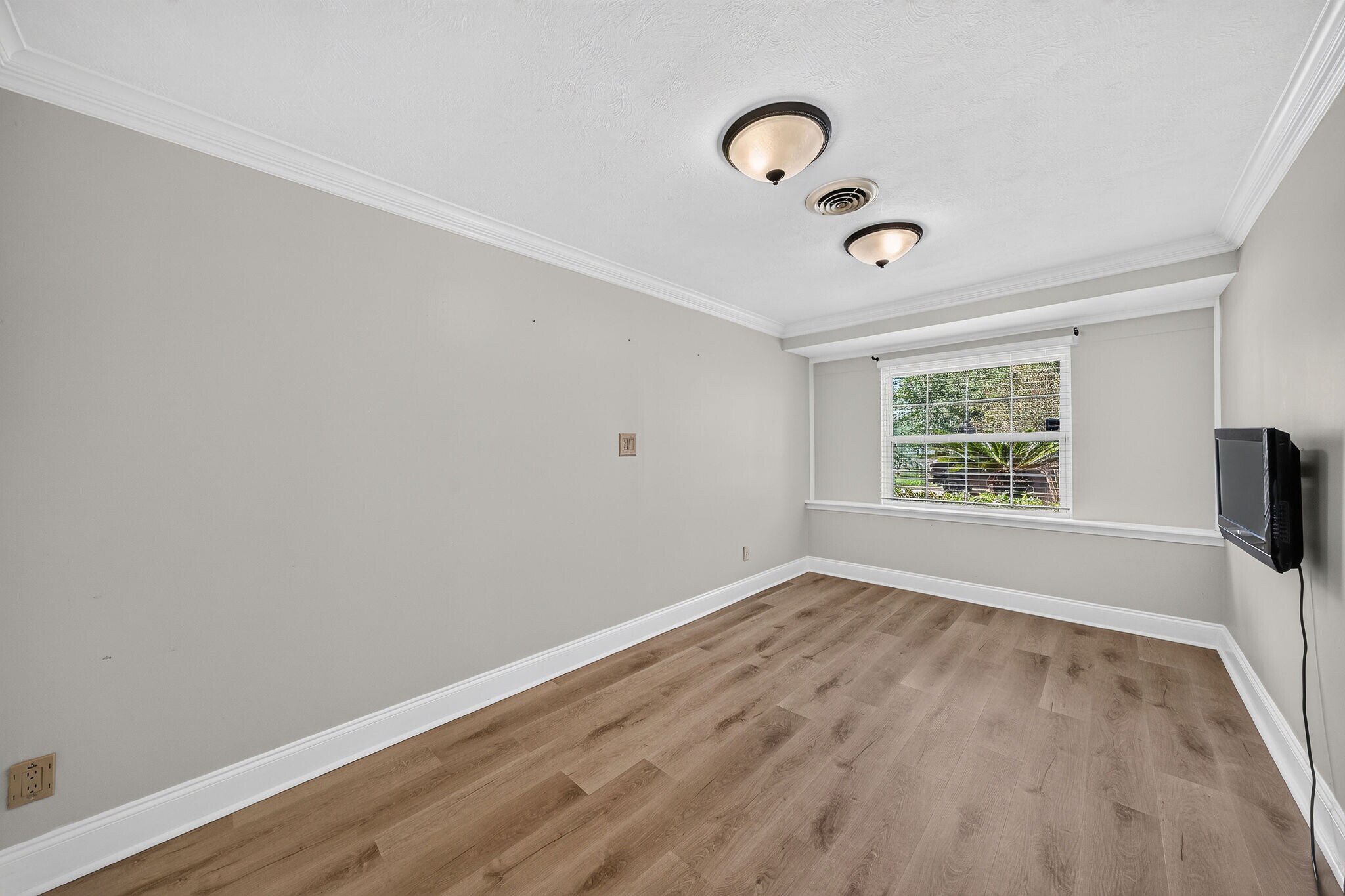 Building Photo - 1448 Cumbie St