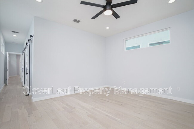 Building Photo - 2109 Schley Ave