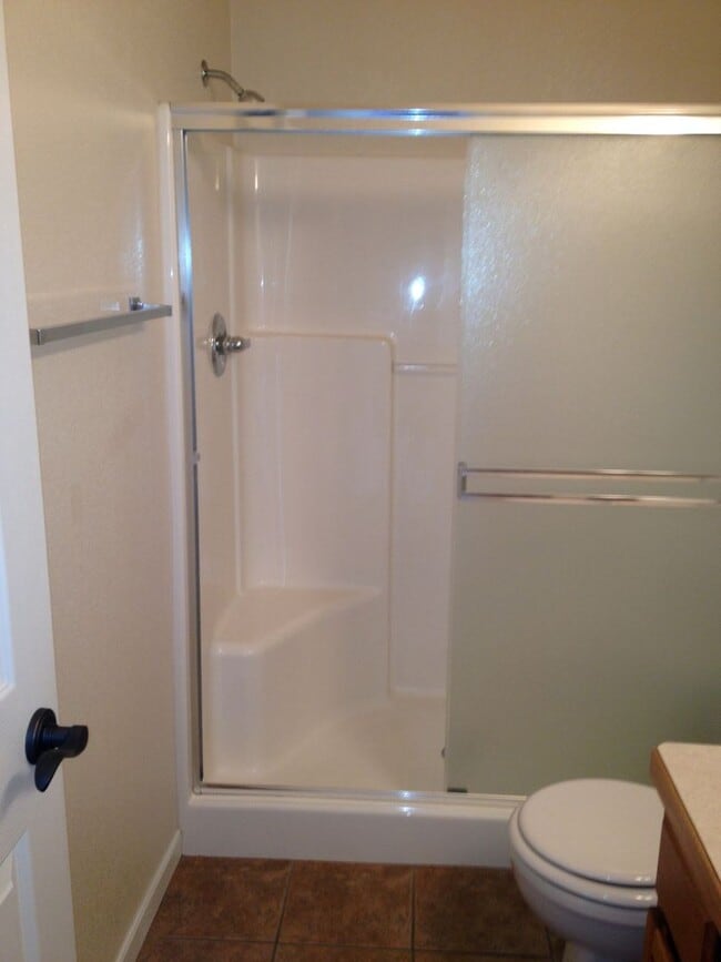 Building Photo - 2 Bed/2 Bath Condo in desirable Water Valley