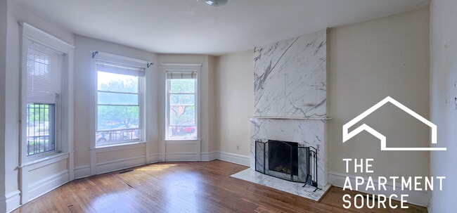 Primary Photo - 4330 N Sheridan Rd
