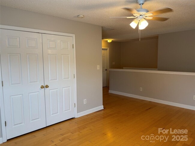 Building Photo - 2032 Beckwith Ln