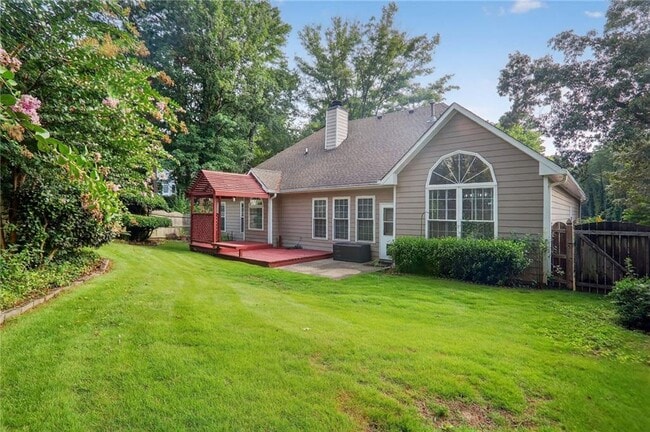 Building Photo - 10825 Pinewalk Forest Cir