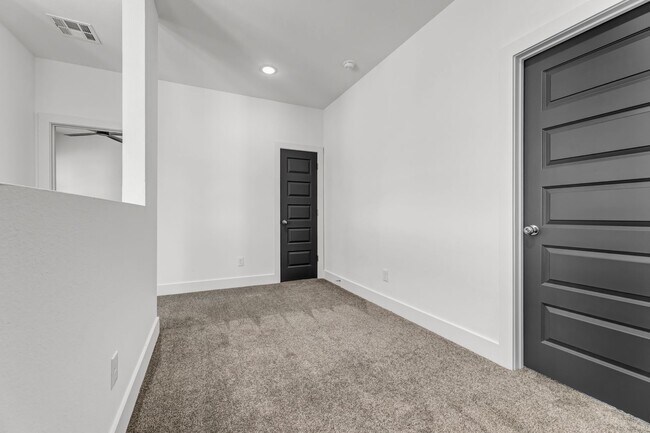 Building Photo - 3007 Alpha Wolf Ct