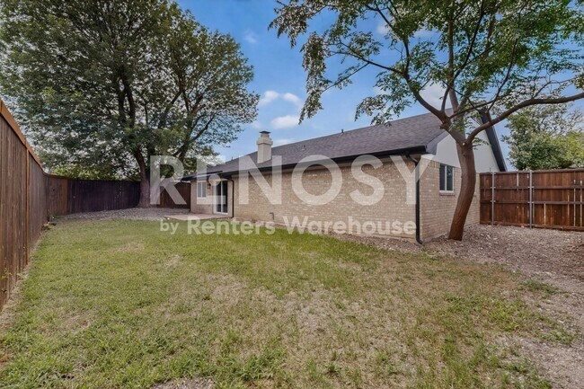Building Photo - 507 S Spring Creek Dr