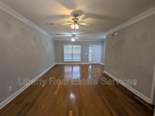 Building Photo - 407 Bradwell St