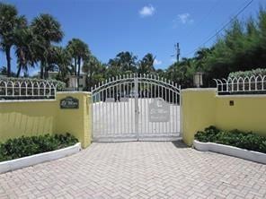 Building Photo - 1421 S Ocean Blvd