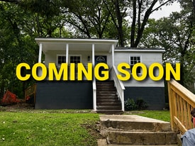 Building Photo - 7313 Paris Ave