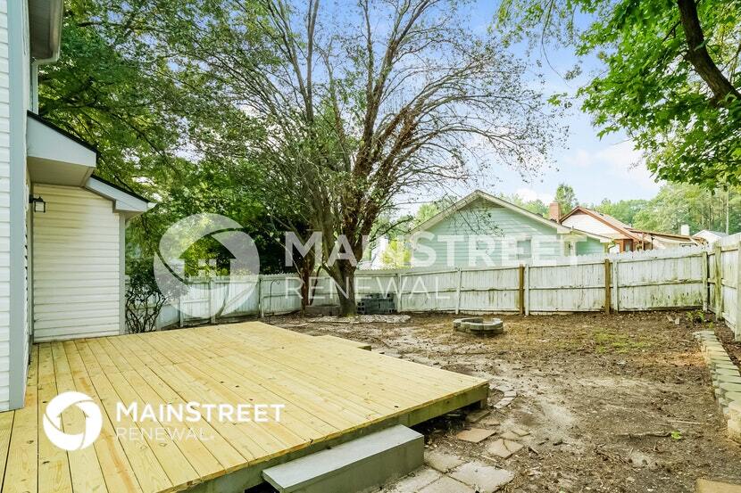 Building Photo - 3636 Meadow Creek Ln