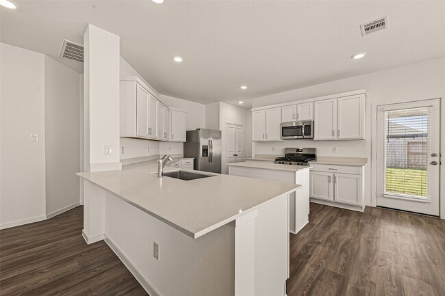 Building Photo - 7910 Eagle Crk Ln