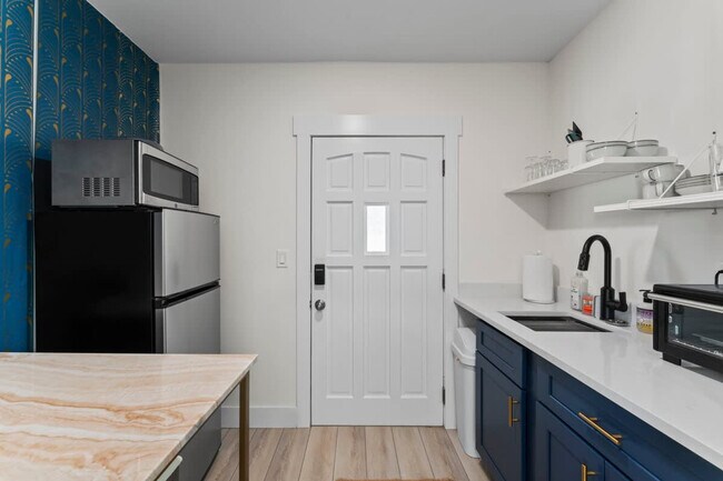 Building Photo - 3116 Golden Eye Dr
