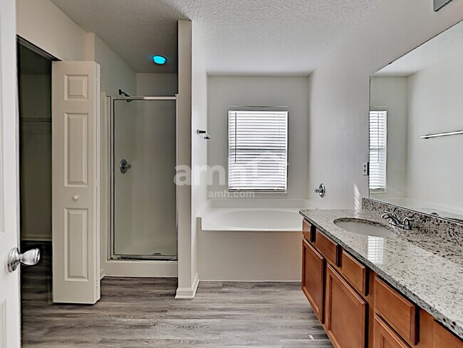 Building Photo - 11413 Riverstone Way