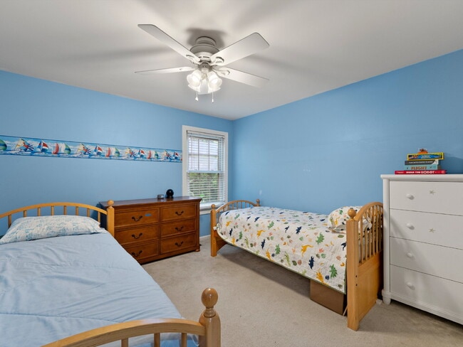 Building Photo - "Stunning 4-Bed Gem with Finished Basement...