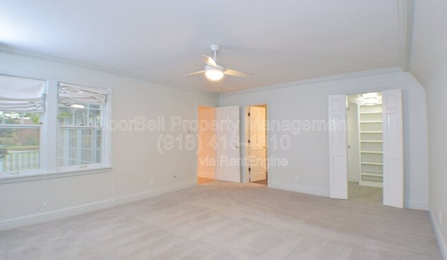 Building Photo - 255 E 27th Pl