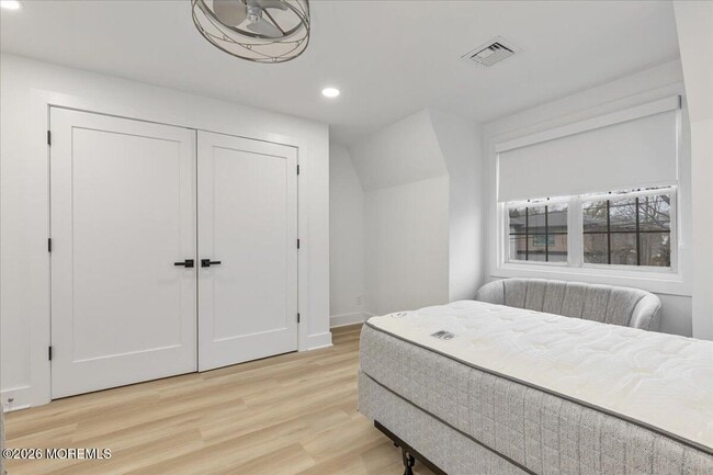 Building Photo - 1001 Norwood Ave