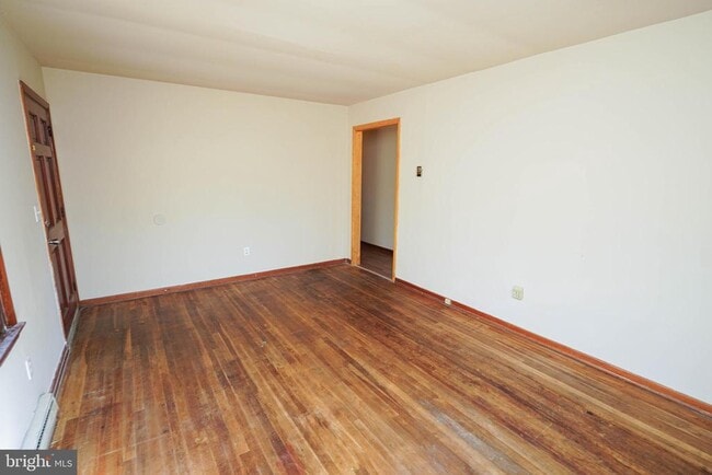 Building Photo - 5643 Rip Wil Dr