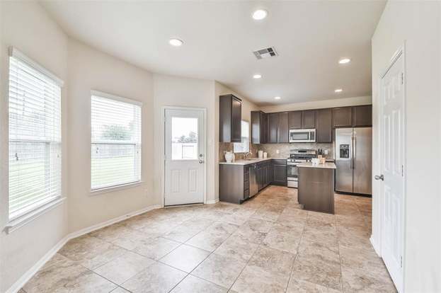Building Photo - 18626 Each Elm Way