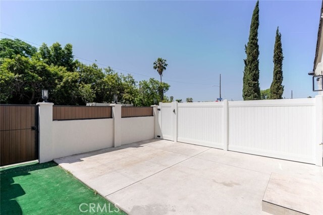 Building Photo - 10711 Cantlay St