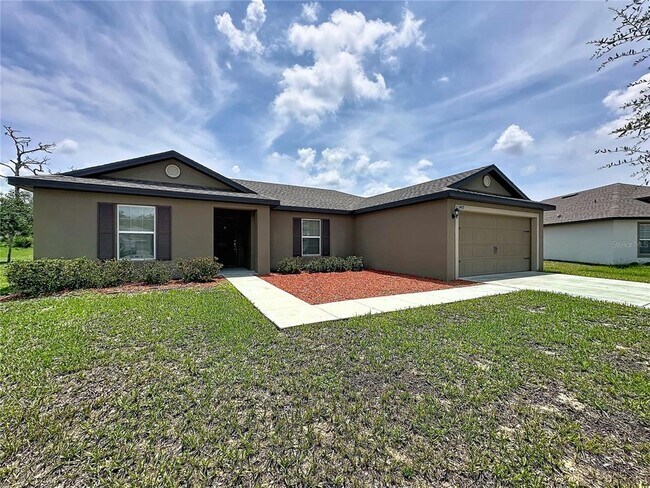 Building Photo - 1407 Hillsborough Way