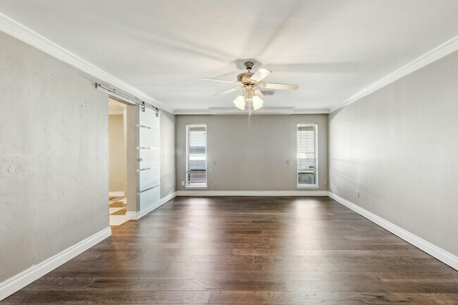 Building Photo - 1510 Glenbrook Dr